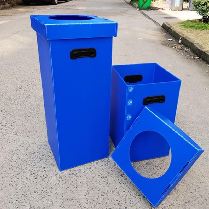 Recyclable corrugated plastic bin Recyclable corrugated plastic bin