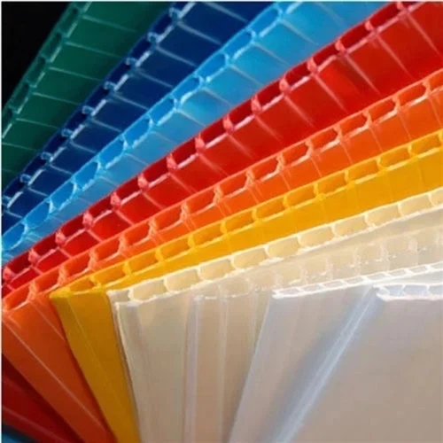 Applikazzjonijiet pendenti ta 'folja tal-plastik korrugat madwar l-industriji